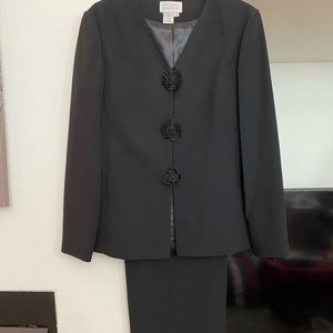 Papell Pant Suit